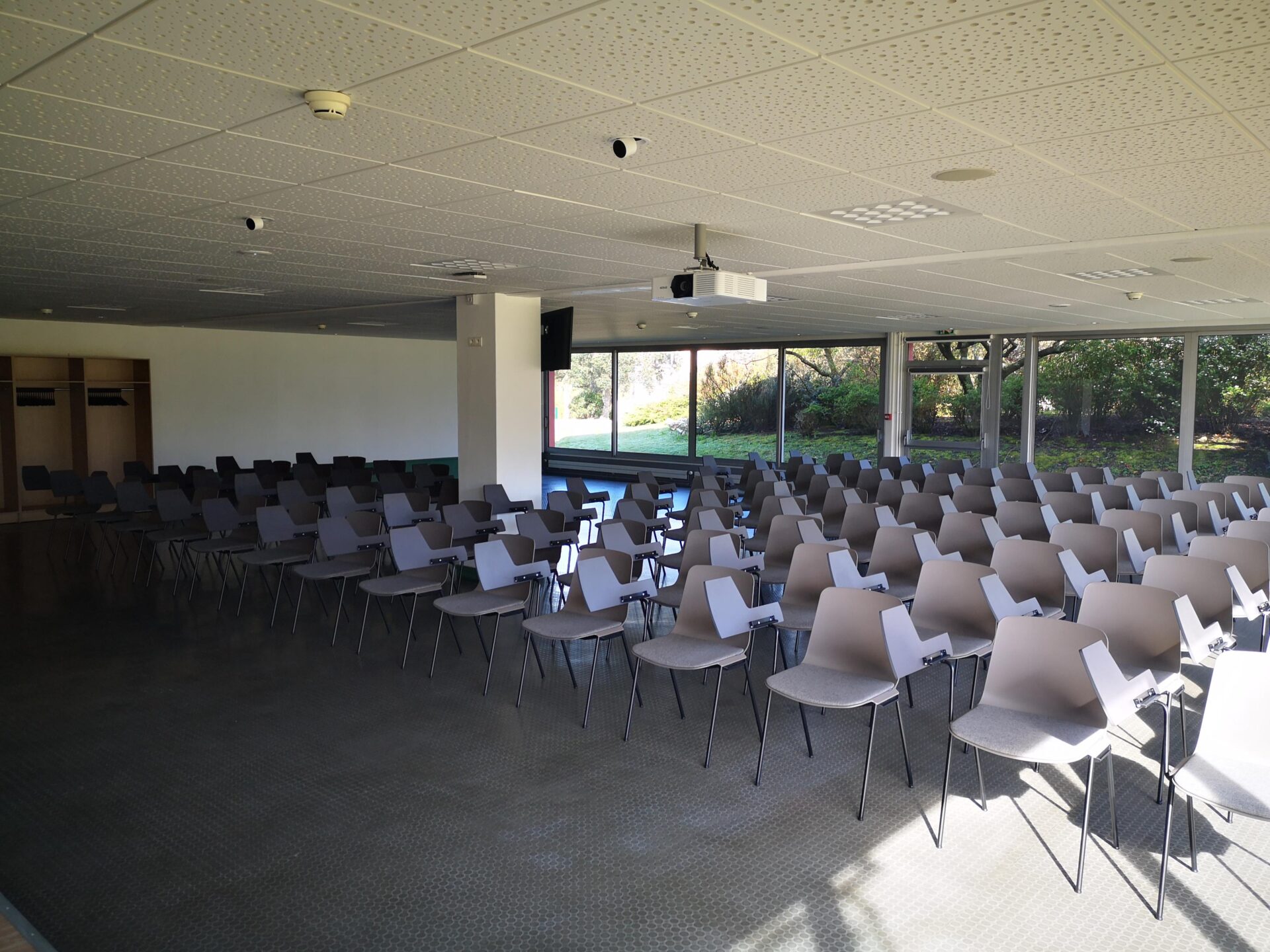 salle-de-réunion-23