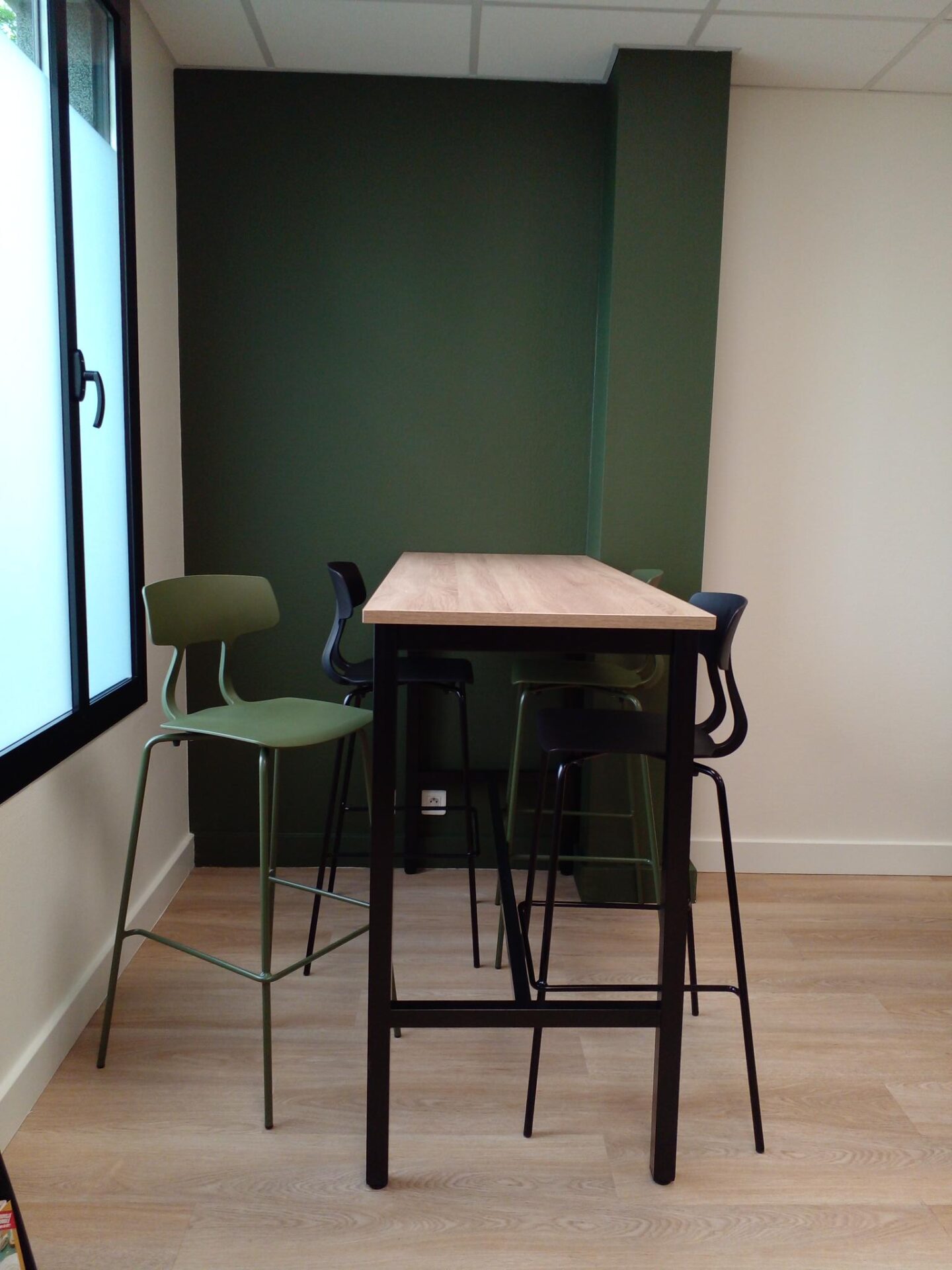 salle-restau-pause-19