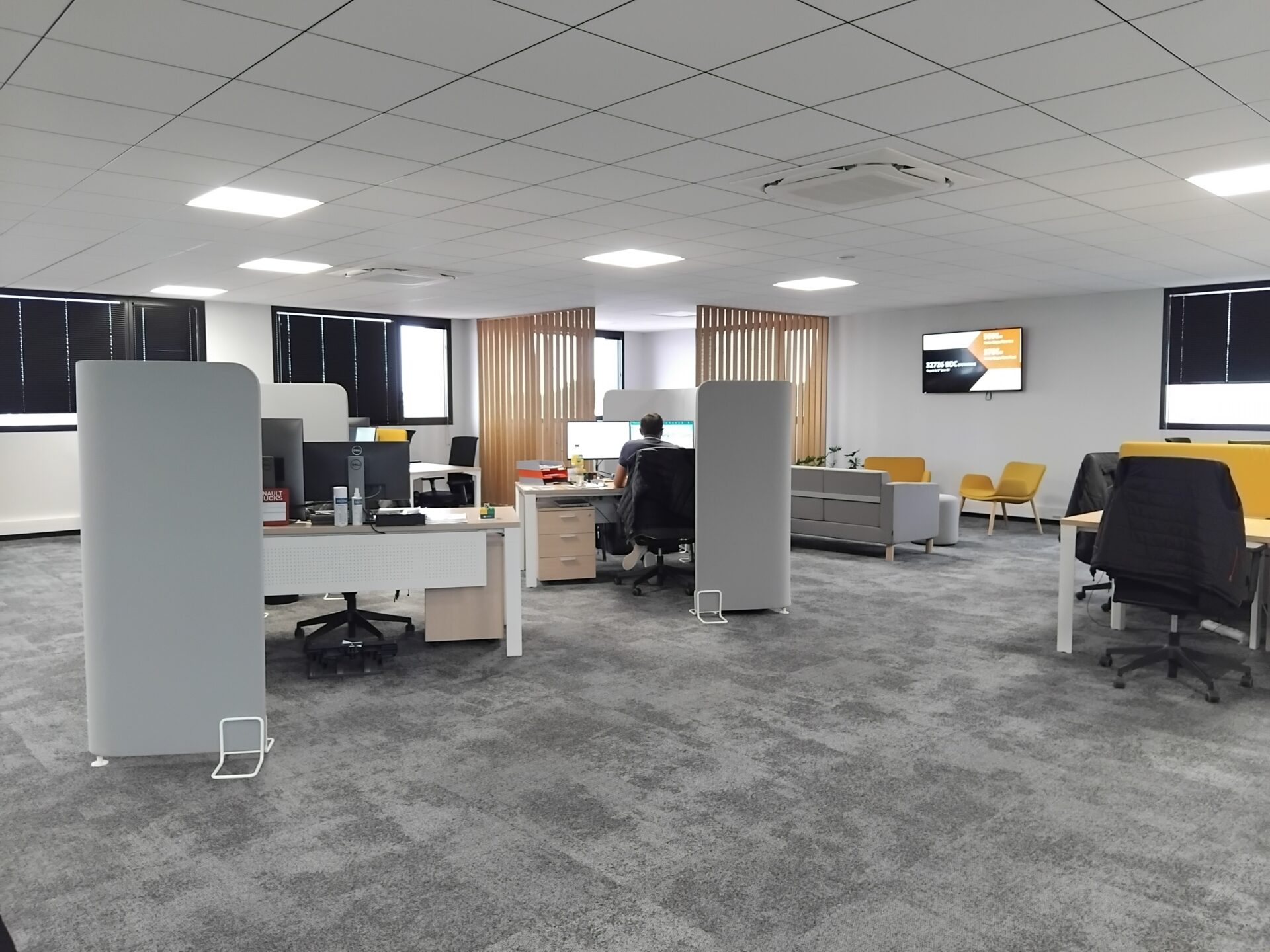 bureaux-individuels-collectifs-19