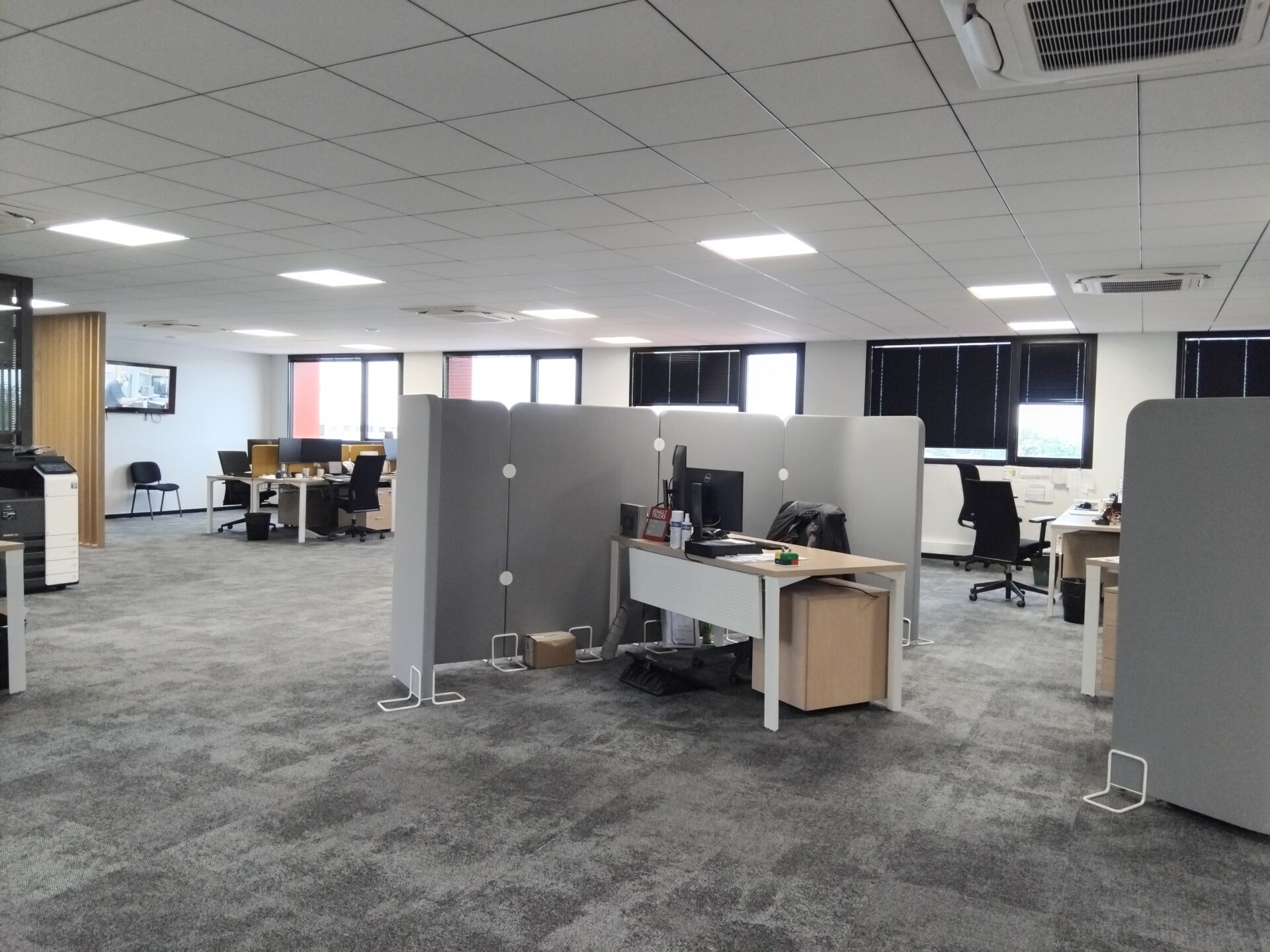 bureaux-individuels-collectifs-19