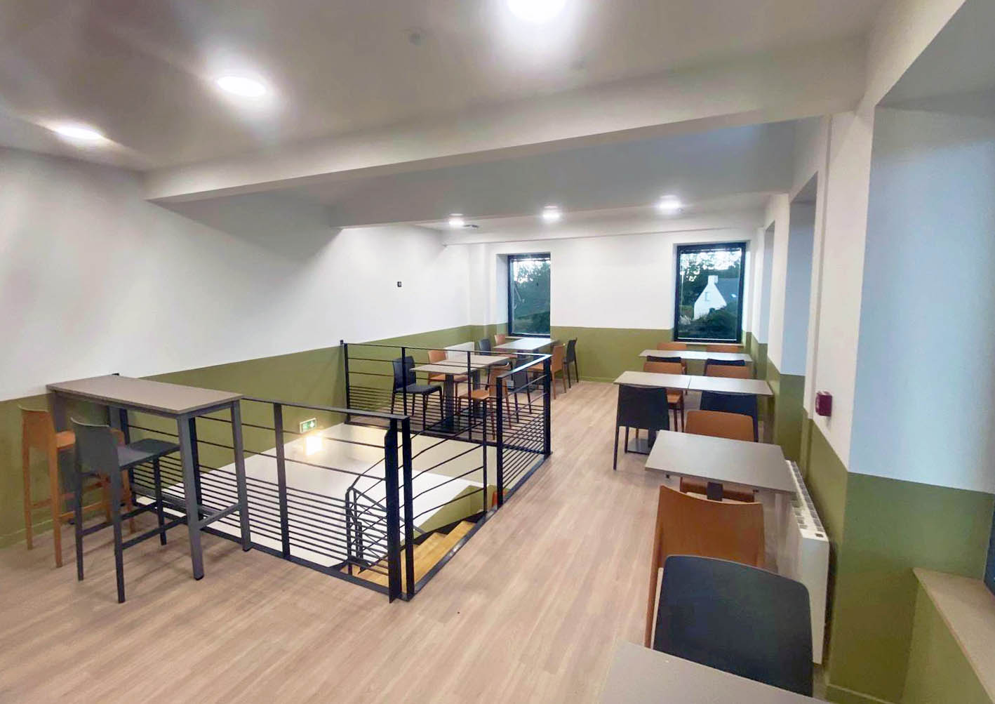 salle restau/pause – 25
